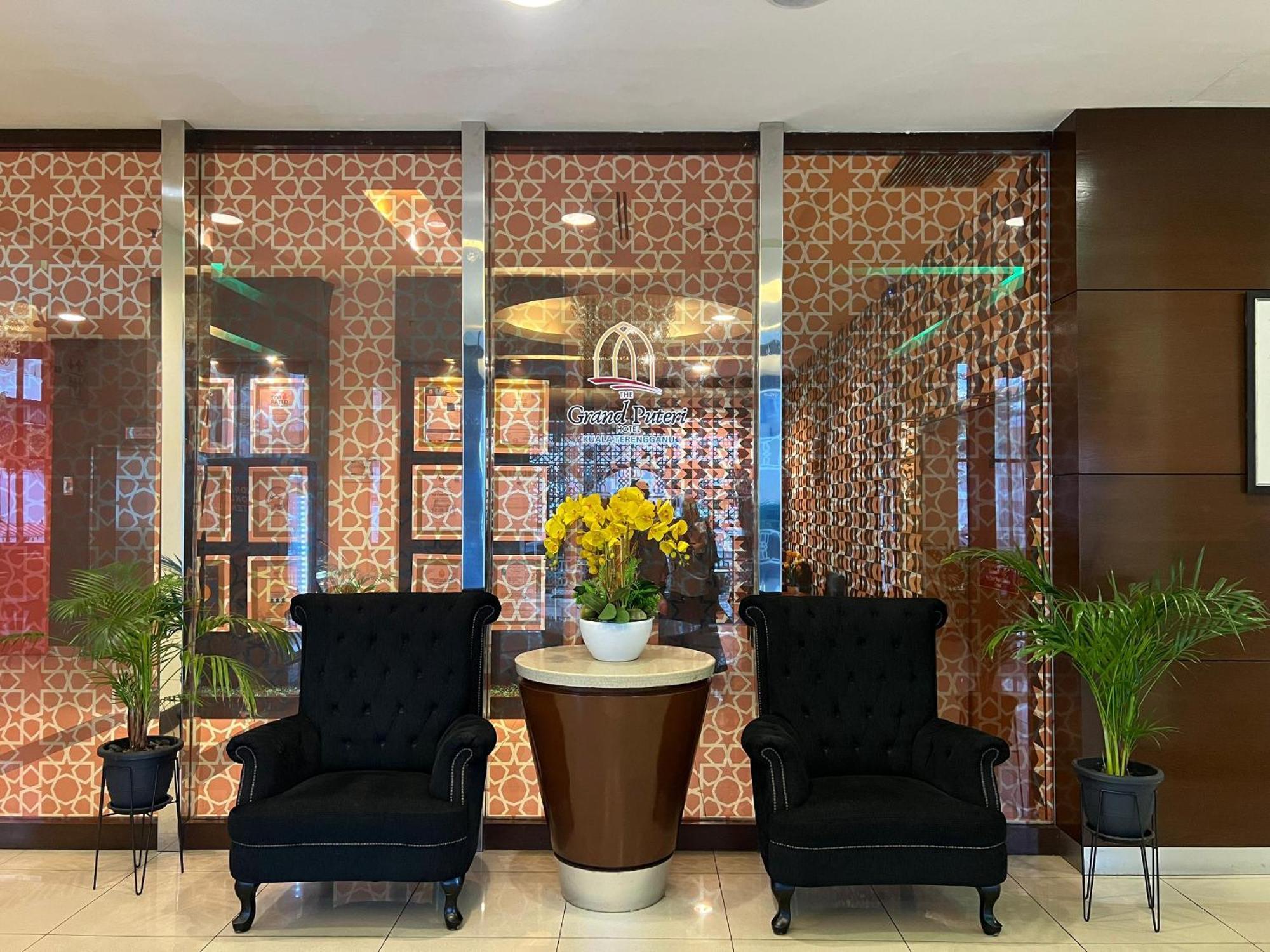 The Grand Puteri Hotel Kuala Terengganu Exterior photo
